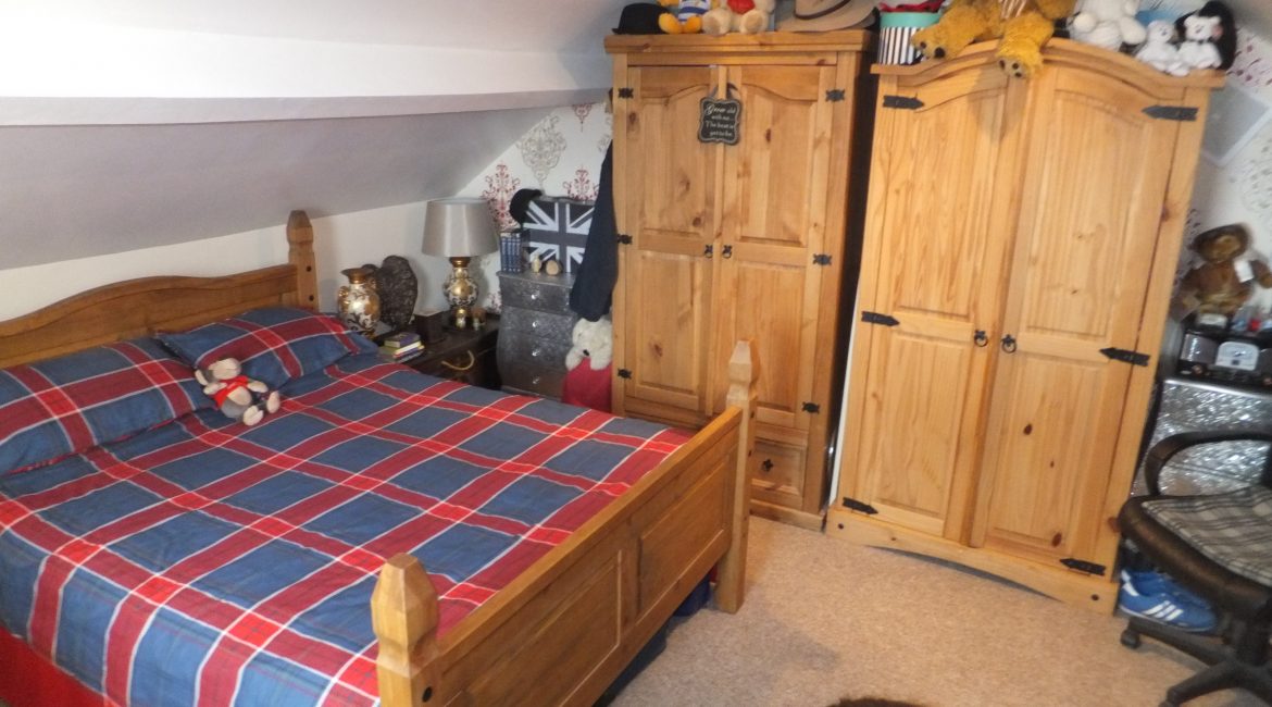 49 Church Street – Bedroom 1 – Attic Room (2)