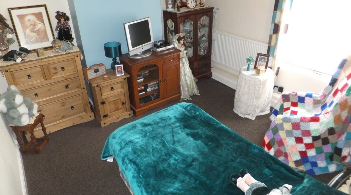 49 Church Street – Bedroom 2 (1)