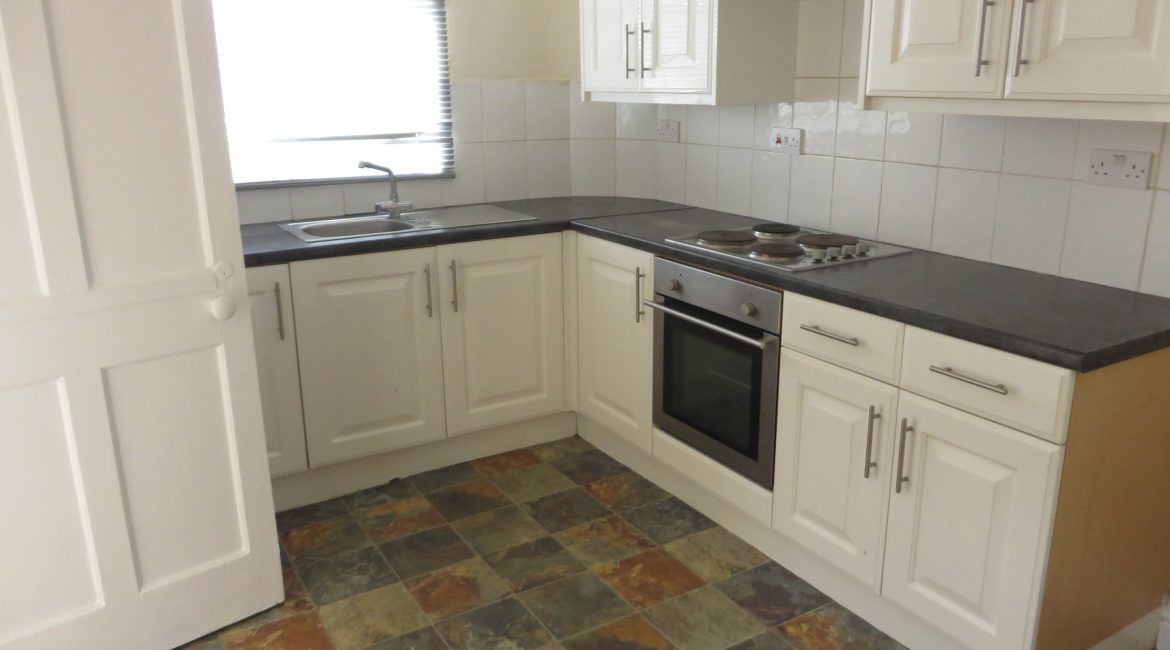 144 Langwith Road kitchen