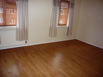 10 Yew Tree Road – Bedroom 1