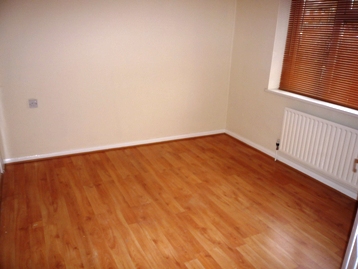 10 Yew Tree Road – Bedroom 2