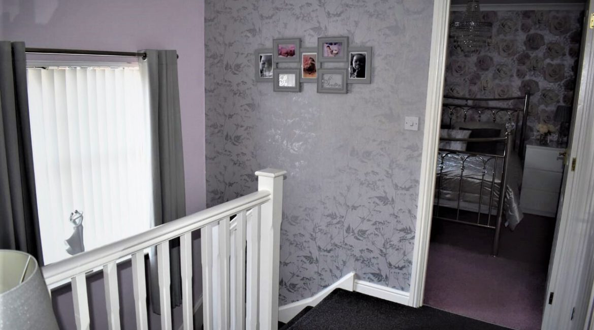 31 Broadlands Close – Landing