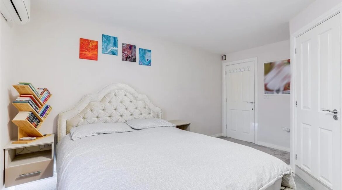 5509f865761e937c8143e42599abdfc06b296d18